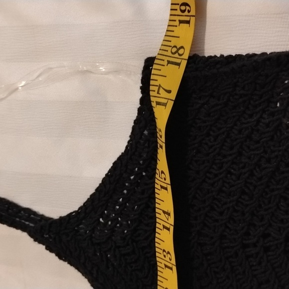 Forever 21 Woman's Black Crochet Spaghetti Strap Crop Top, Size: L - Picture 6 of 7